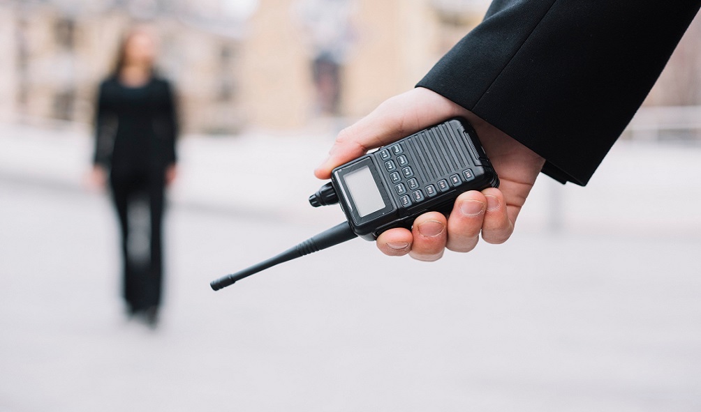 How are Mobile patrol Security guards better than static security guards?
