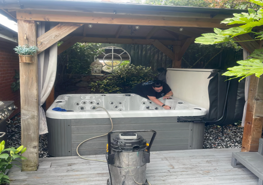 The Benefits of Regular Hot Tub Service for Longevity