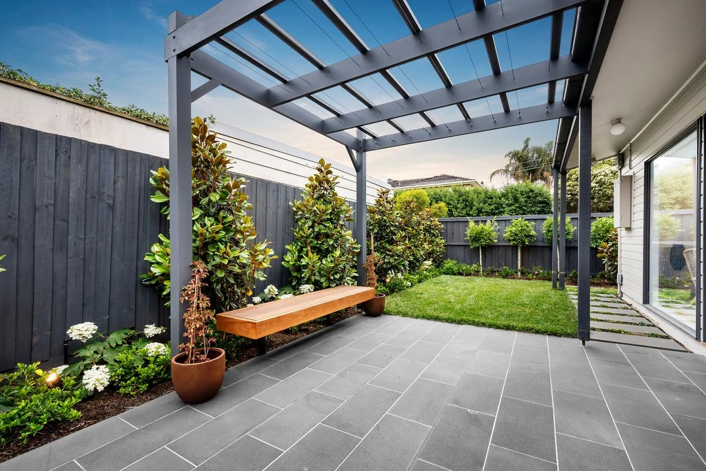 Courtyard Landscaping